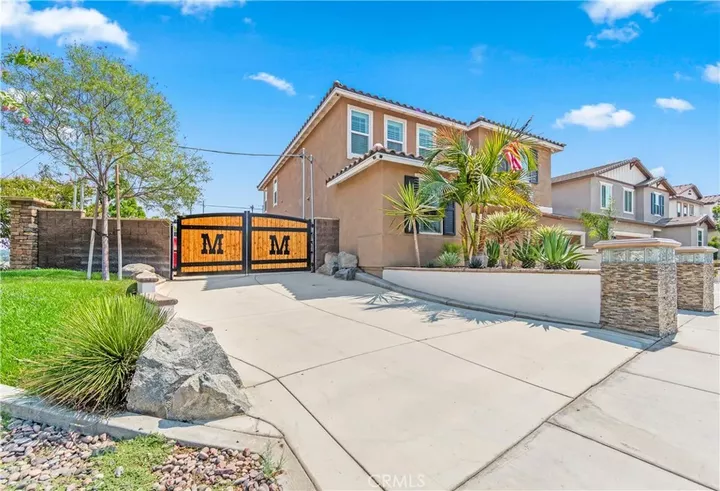 Property Photo: 29104 Basswood Street CA 92530