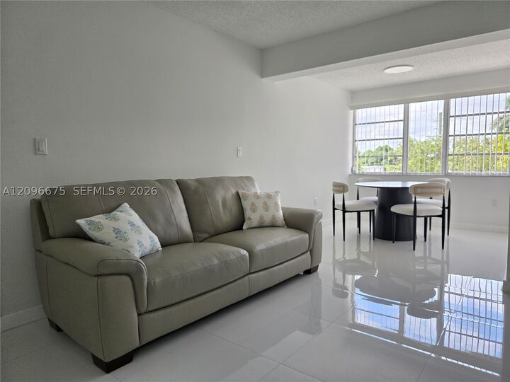 Property Photo:  325 NW 72nd Ave 301  FL 33126 