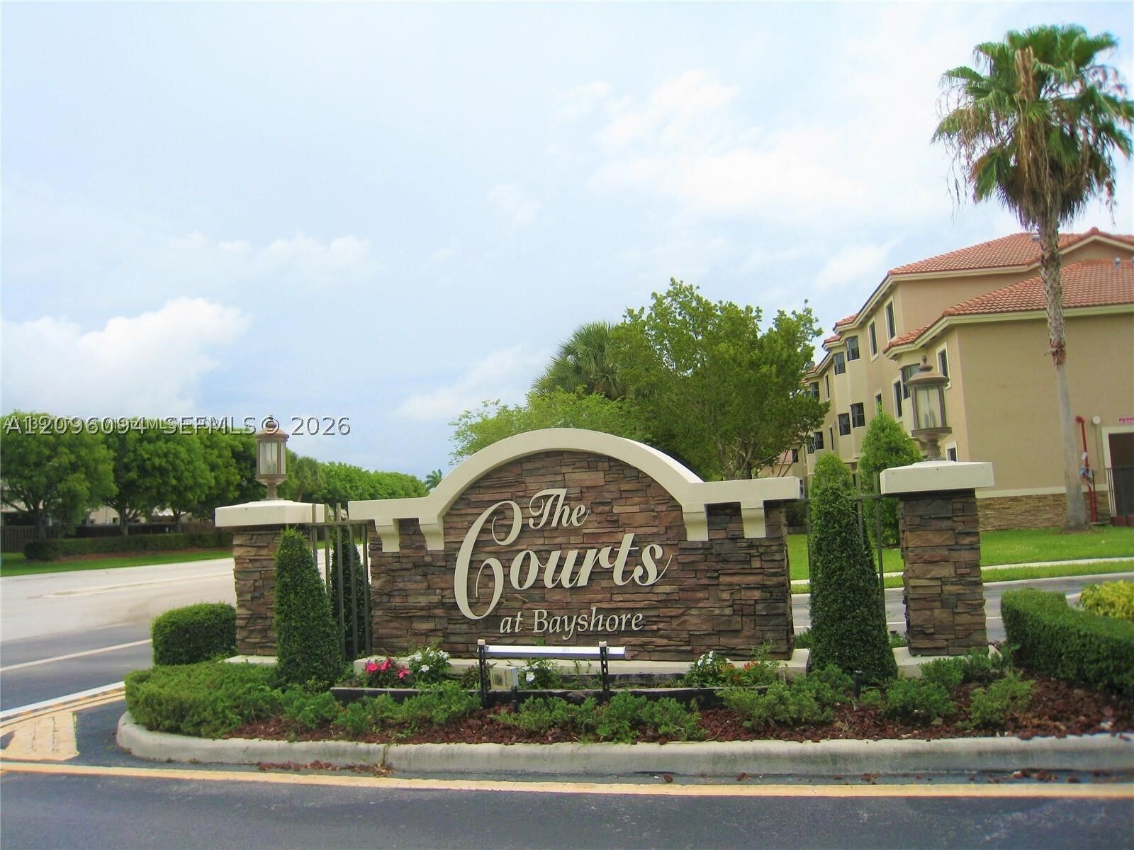 Property Photo: 22621 SW 88th Pl 202-8 FL 33190