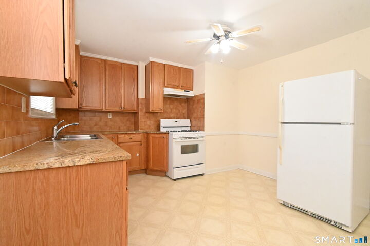 Property Photo:  26 Elm Tree Place  CT 06906 