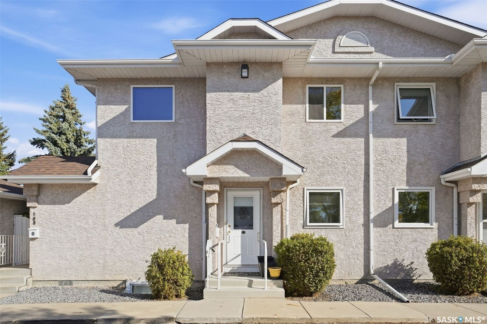Property Photo:  280 Heritage Way 104  SK S7H 5R2 