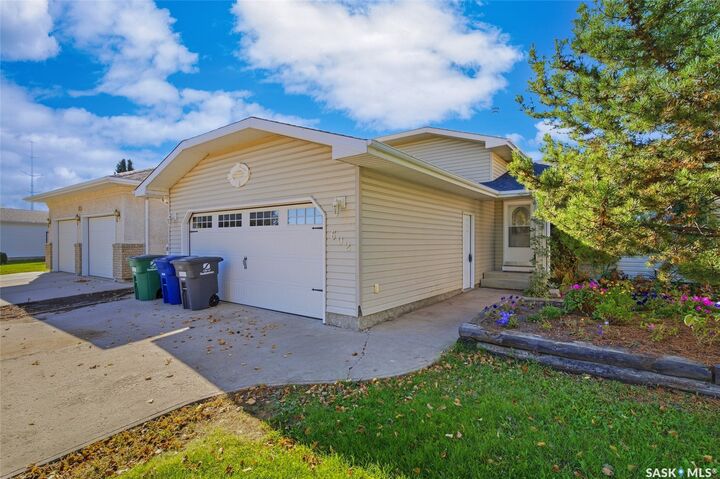 Photo de la propriété: 602 Haslam Crescent SK S7S 1E8