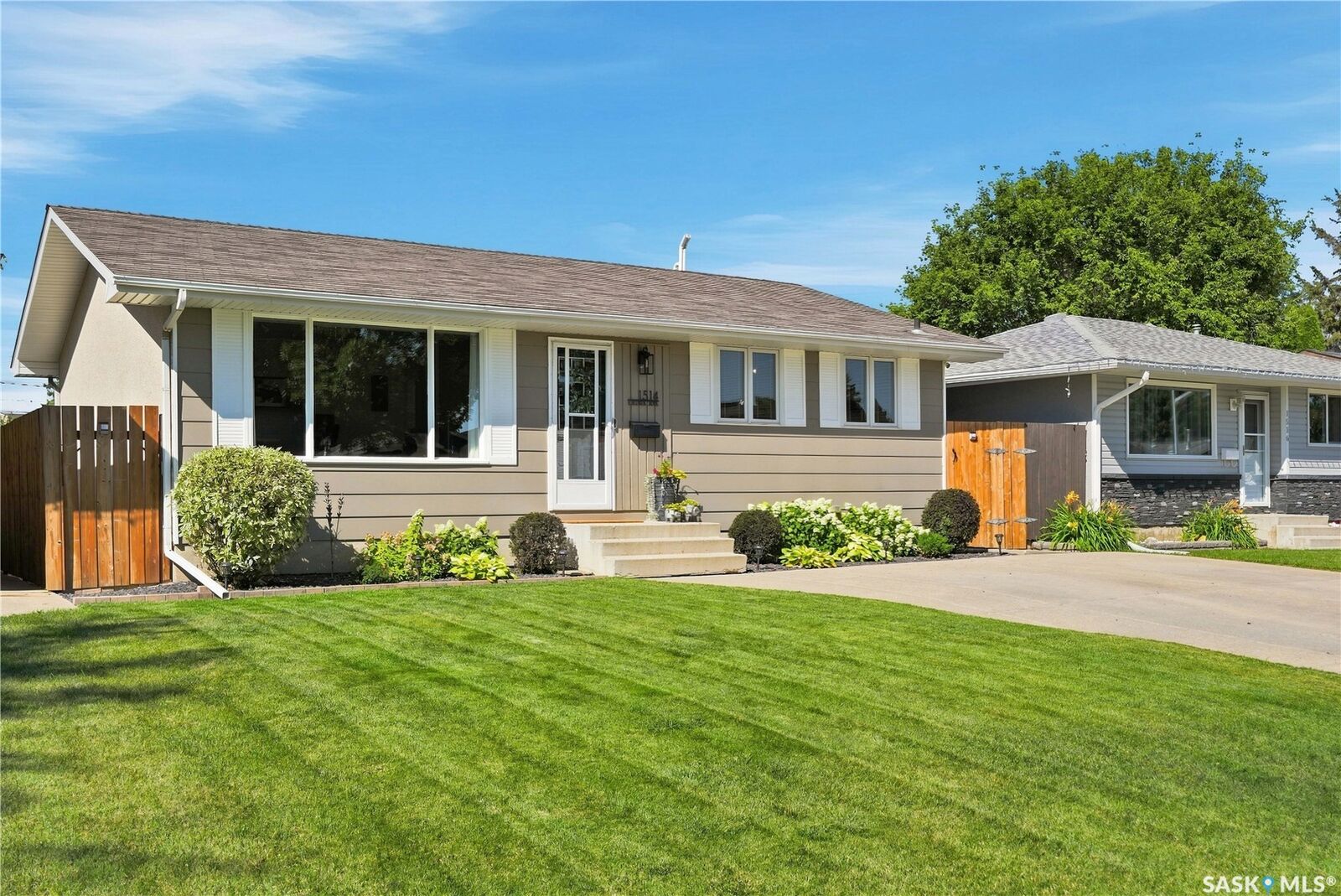 Property Photo: 1514 Laura Avenue SK S7N 2S3