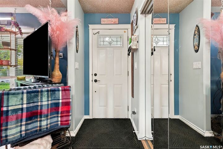 Property Photo:  3515 Allen Avenue  SK S4S 0Z8 