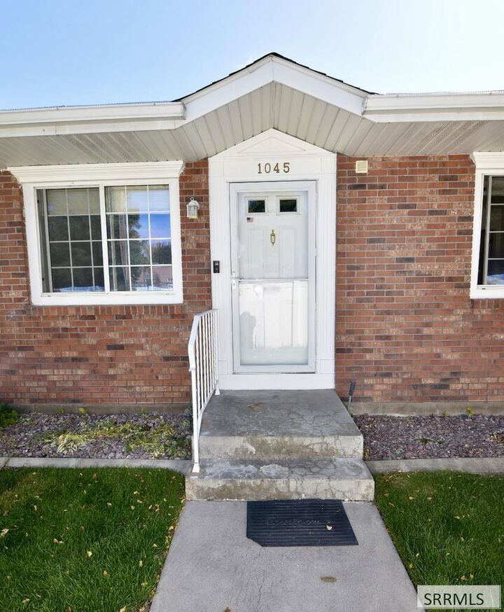 Property Photo:  1045 Canal  ID 83402 