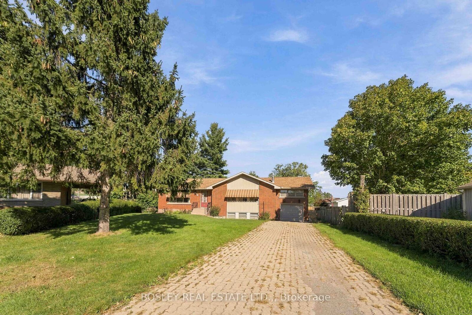 Property Photo:  12 Glenhurst Circle  ON L2T 1Z1 