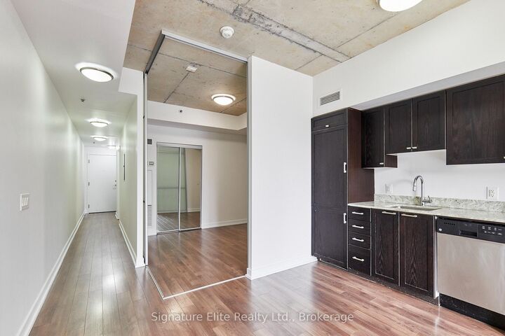 Property Photo:  707 Dovercourt Road 203  ON M6H 2W7 