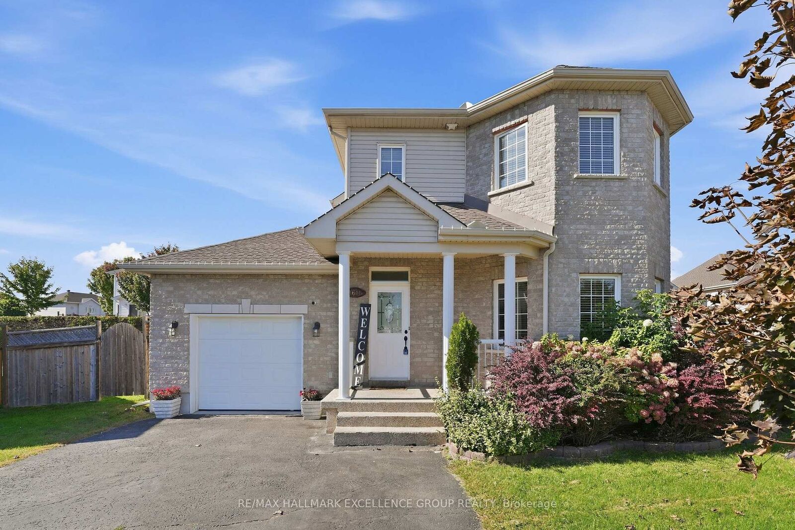 Property Photo:  1611 Sebastien Crescent  ON K4K 1V9 