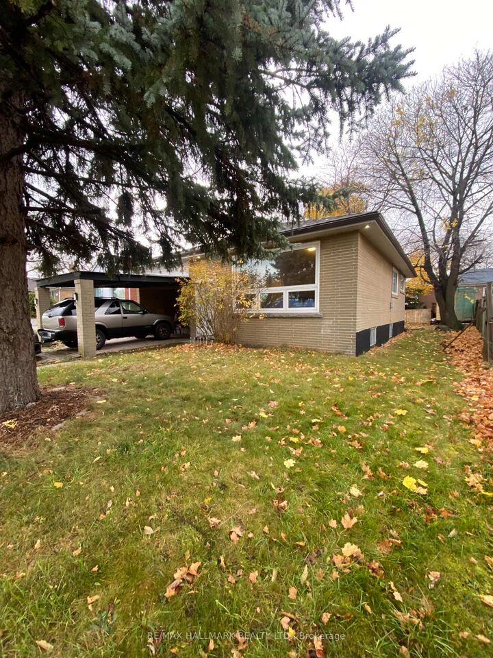 Property Photo:  1514 Danforth Road  ON M1J 1H8 