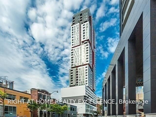 Property Photo:  318 Richmond Street W 602  ON M5V 1X2 