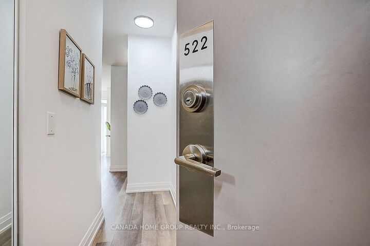 Property Photo:  3121 Sheppard Avenue E 522  ON M1T 0B6 