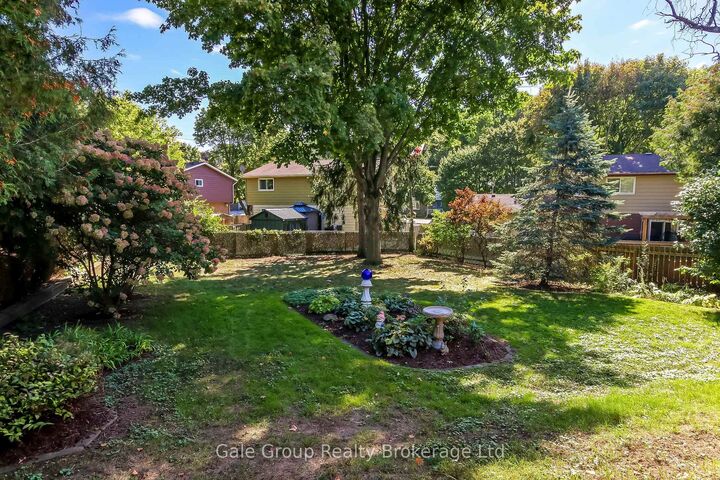 Property Photo:  224 Fifth Avenue  ON N4S 2G1 
