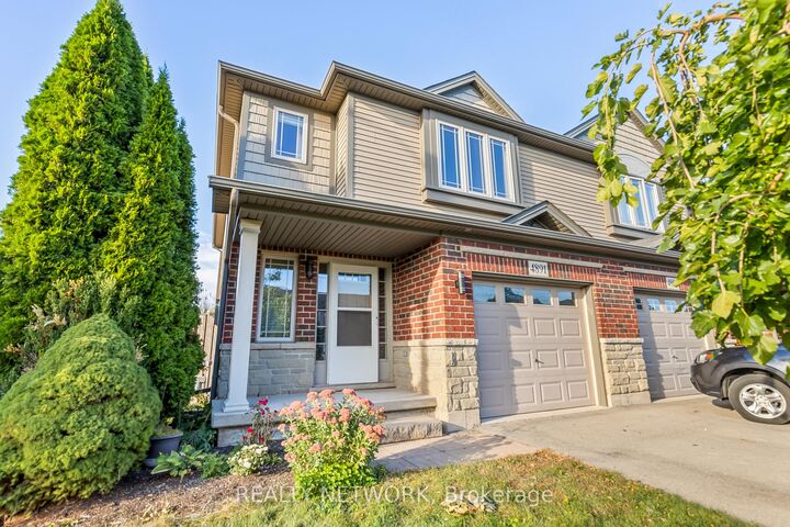 Property Photo:  4891 Adam Court  ON L0R 1B5 