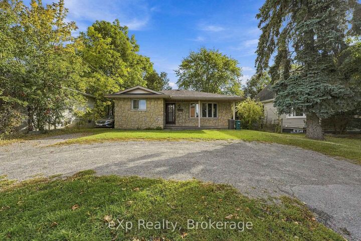 Property Photo:  501 Sidney Street  ON K8P 4A3 