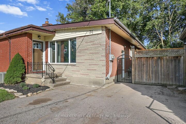 Property Photo: 71 Cavendish Crescent ON N6H 1A3