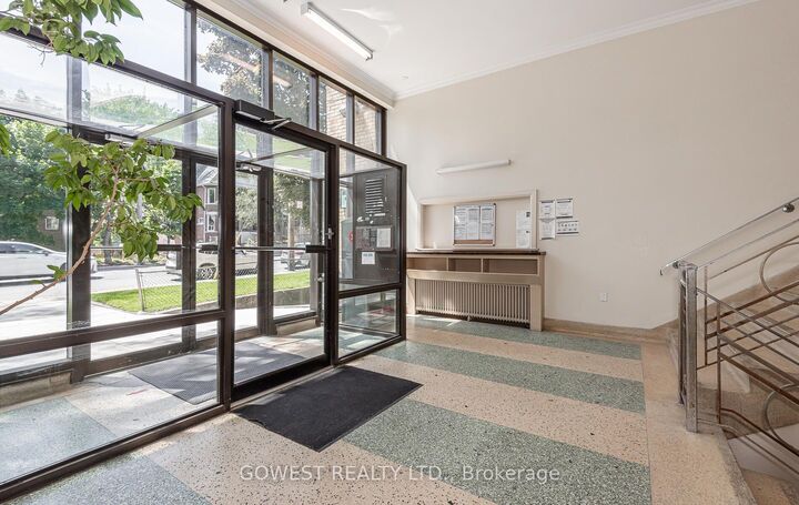 Property Photo:  205 Keele Street 306  ON M6P 2K1 
