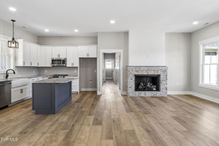 Property Photo: 56 Steepleview Court TN 37659