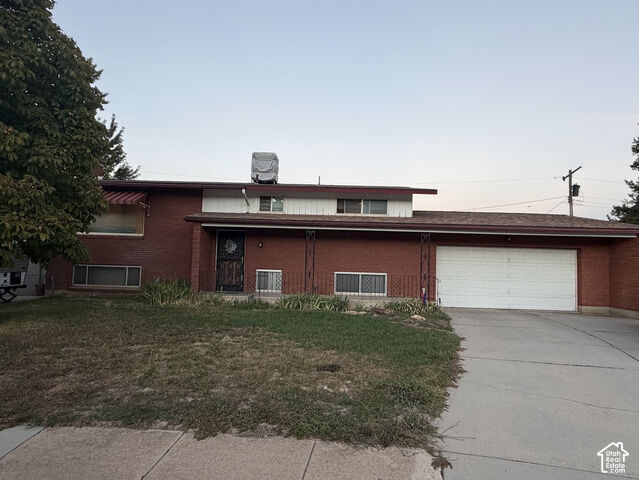 Property Photo:  5550 S 1175 W  UT 84405 
