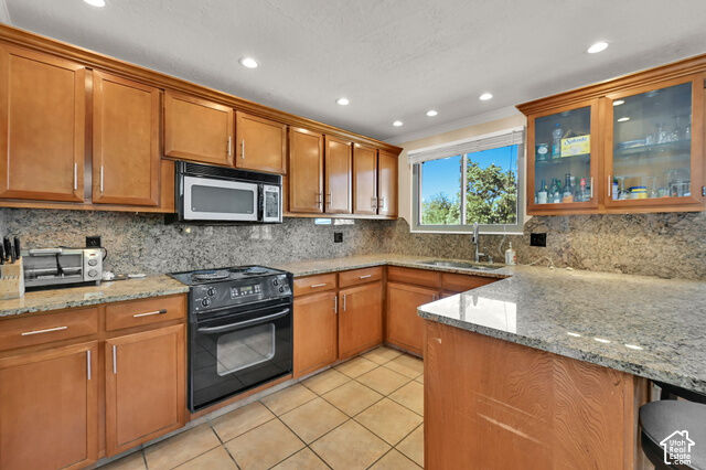 Property Photo: 1841 E 7105 S UT 84121