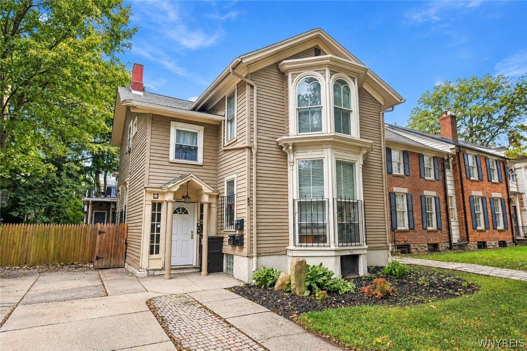 Property Photo: 32 Irving Place NY 14201