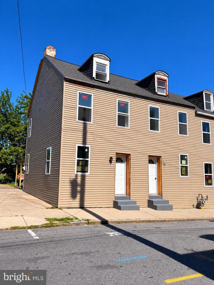 Property Photo: 602 Dauphin Street PA 17103