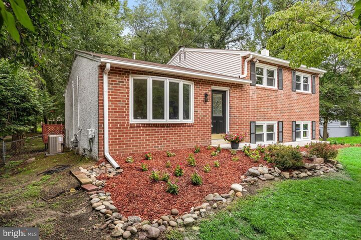 Property Photo: 46 Georgia Trail NJ 08055