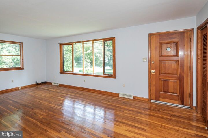 Property Photo: 198 Hollow Road NJ 08558