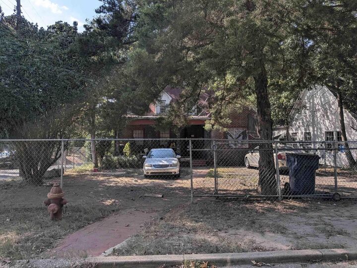 Property Photo:  504 N Agee  AR 71701-3664 