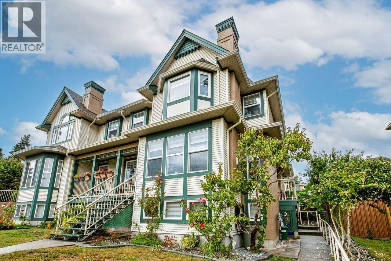 Photo de la propriété: 1135 Cartier Avenue 3 BC V3K 2C2