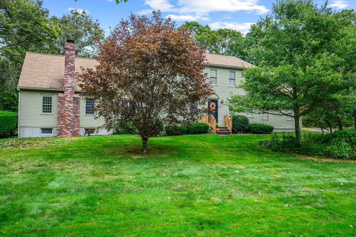Property Photo:  6 Viking Lane  MA 02563 