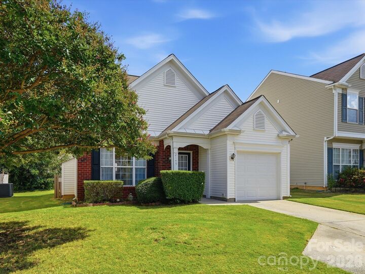 Property Photo:  2149 McKenzie Creek Drive  NC 28270 