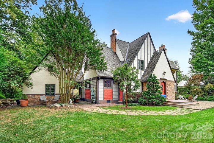 Property Photo: 22 Manchester Drive NC 28805