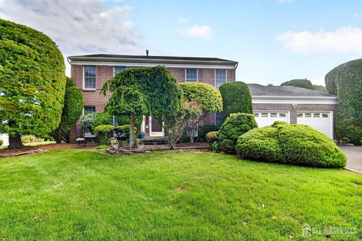 Property Photo:  13 Drexel Hill Drive  NJ 08824 