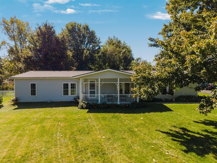 Property Photo:  6967 Hollow SW Road  OH 43062 