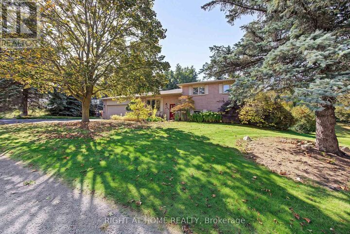 Property Photo:  26 William Rex Crescent  ON N0B 1T0 