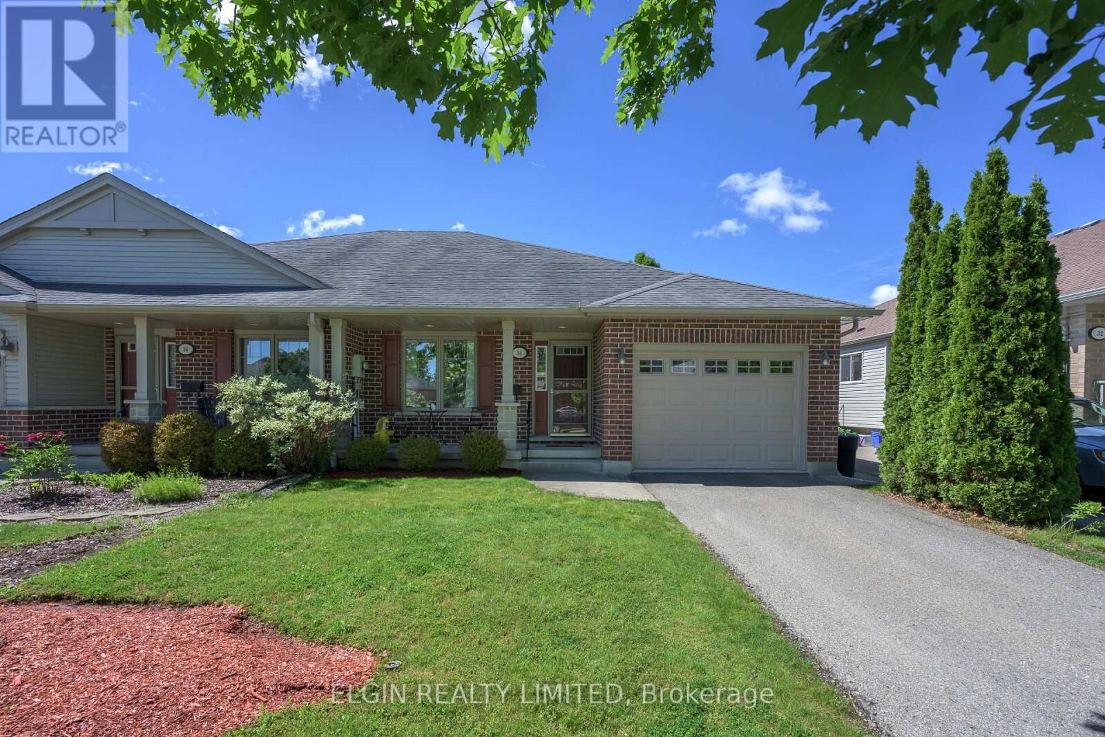 Property Photo:  34 Pear Tree Avenue  ON N5R 0B5 