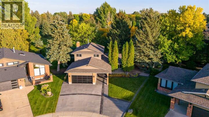 Property Photo: 17 Lupine Court Southeast AB T1B 2K2
