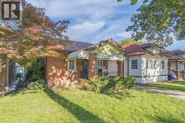 Property Photo:  792 Partington Avenue  ON N9B 2N8 