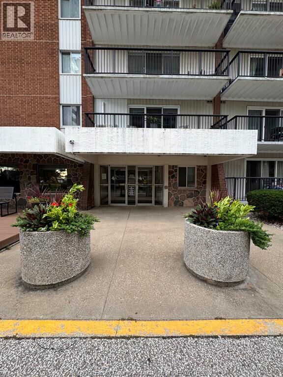 Property Photo:  8591 Riverside Drive 709  ON N8S 1G3 