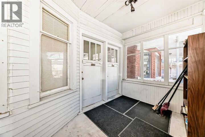 Property Photo: 1227 13 Avenue Southwest AB T3C 0T2