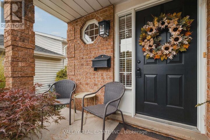 Property Photo: 211 Eastforest Trail ON N2N 3E8
