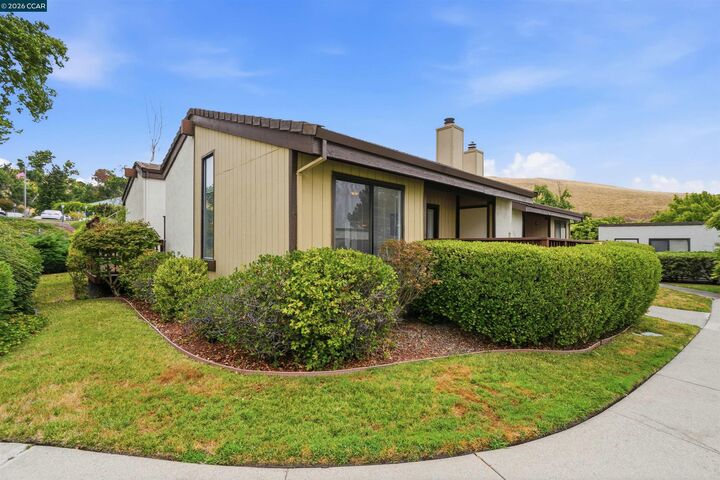 Property Photo:  236 Tangerine  CA 94583 