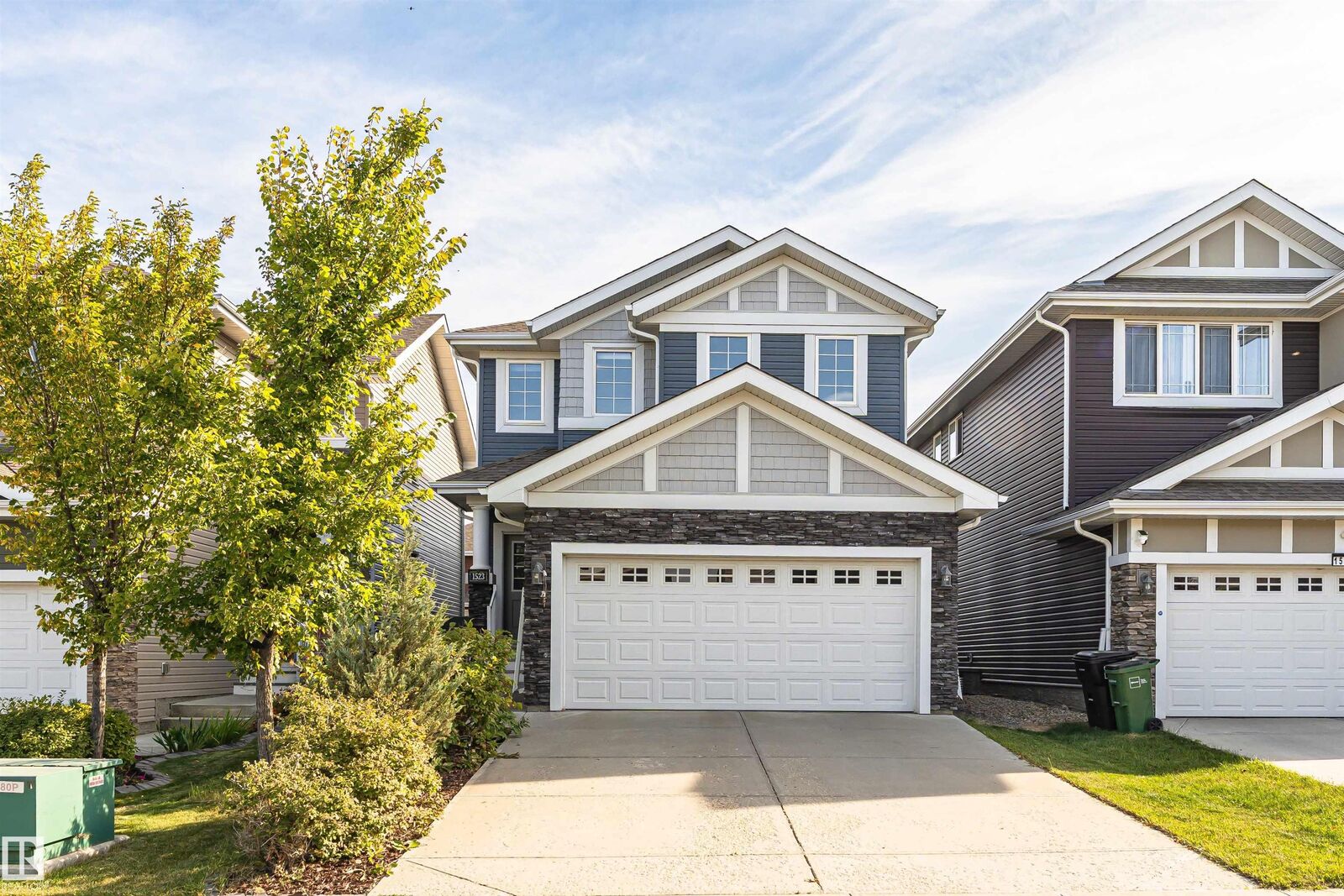 Property Photo:  1523 169 Street SW  AB T6W 1H2 