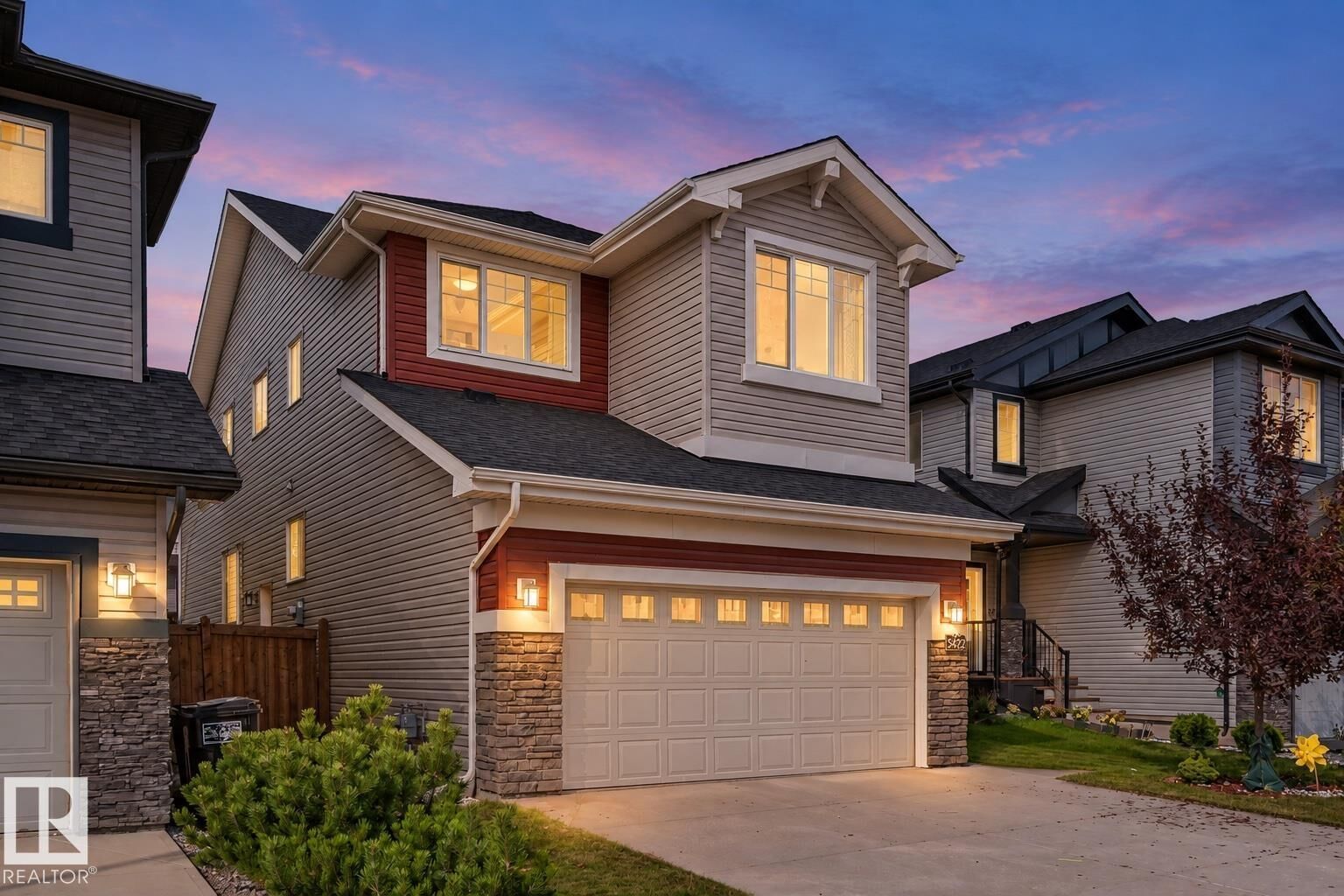 Property Photo: 5422 Allbright Square SW AB T6W 3H6