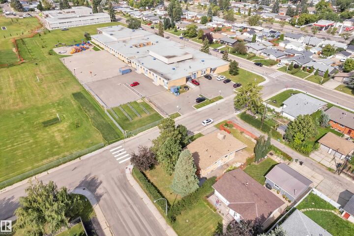 Property Photo: 8803 68A Street NW AB T6B 1T7