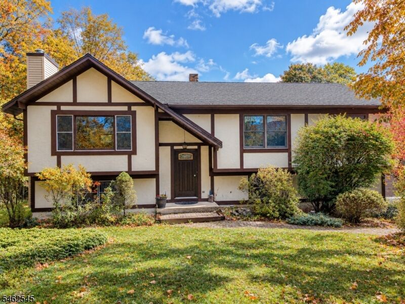 Property Photo:  118 Ridge Rd  NJ 07826 