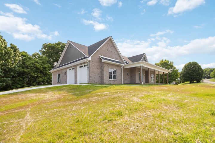 Property Photo:  370 Splendor View Drive  KY 42503 