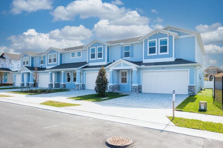Property Photo: 2548 Mario Way FL 33761