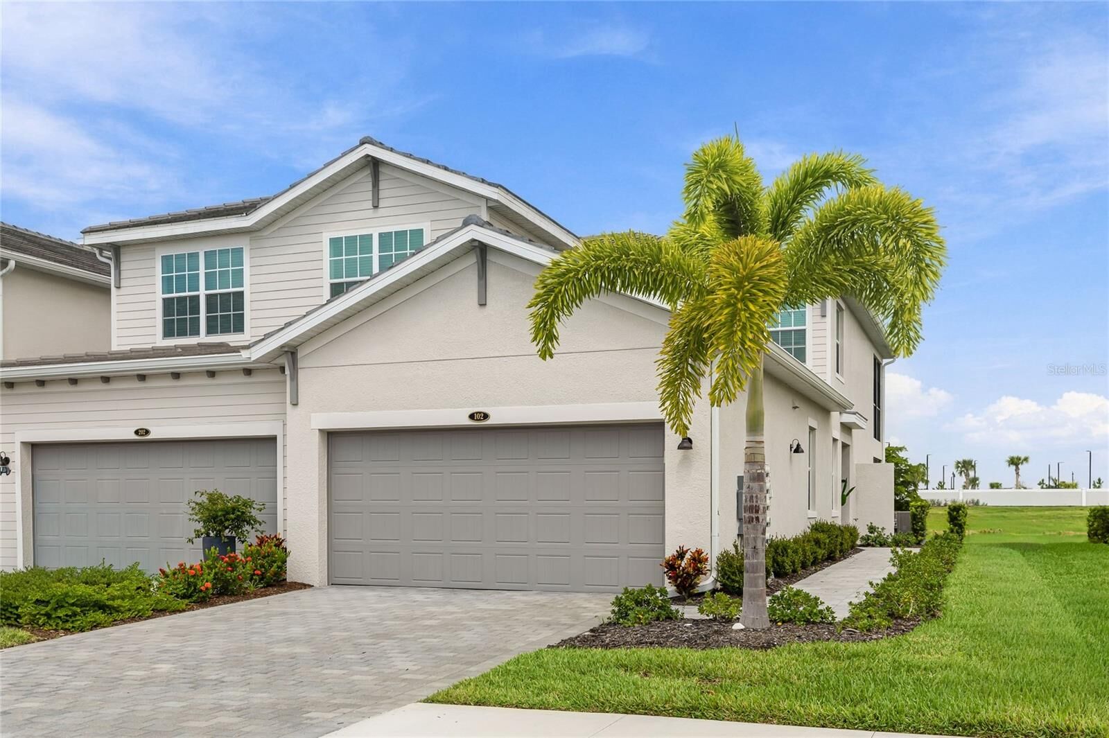 Property Photo:  12640 Radiance Court 102  FL 34293 