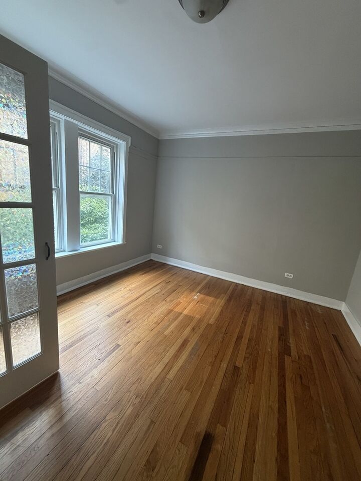 Property Photo: 1621 W Farwell Avenue 3N IL 60626